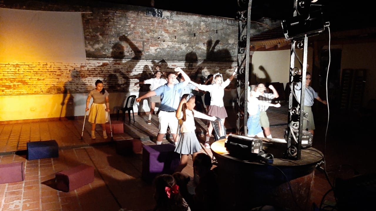 F00BA302-FA9E-42A0-806B-EAF79A5DCF9A